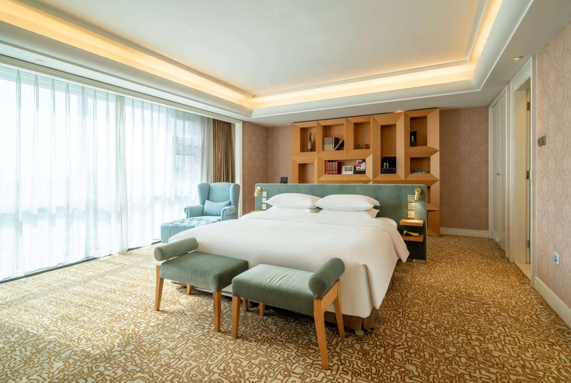 รามาดา พลาซ่า ไทอัน Hotel ไท่อัน ภายนอก รูปภาพ